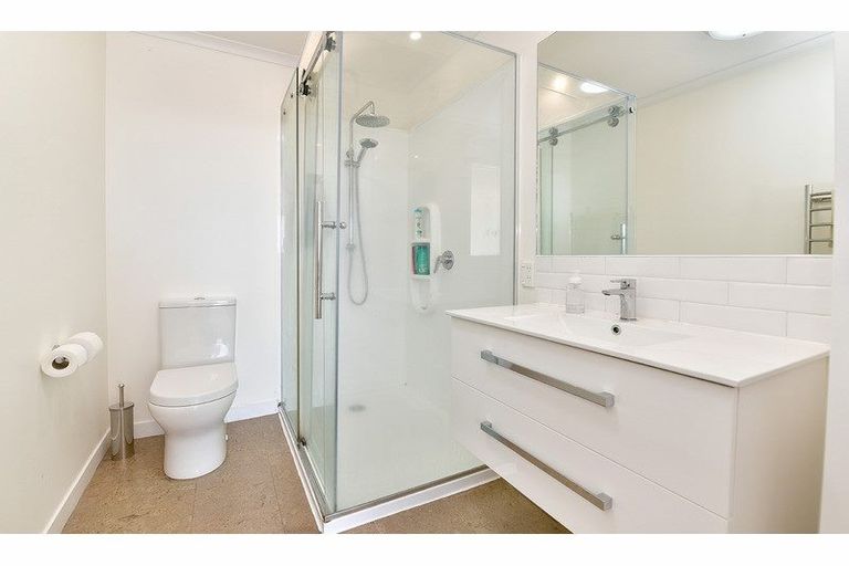 Photo of property in 3354 Kaipara Coast Highway, Glorit, Warkworth, 0984