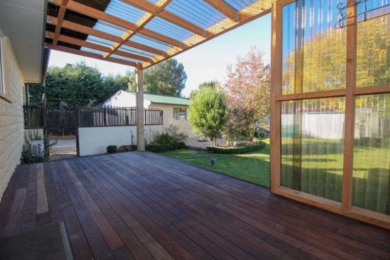 Photo of property in 21 Torlesse Crescent, Darfield, 7510