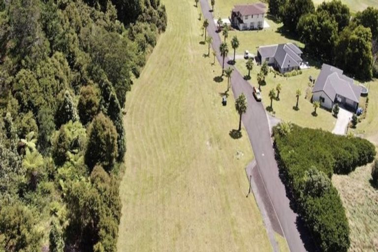 Photo of property in 53 Pinehurst Drive, Pauanui, Hikuai, 3579