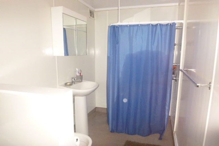 Photo of property in 95 Farmer Crescent, Taita, Lower Hutt, 5011