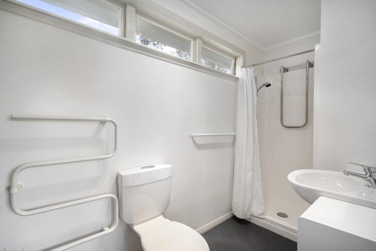 Photo of property in 4 Donlin Road, Pukerua Bay, 5026