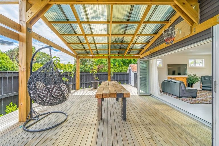 Photo of property in 57 Palmer Crescent, Silverstream, Upper Hutt, 5019