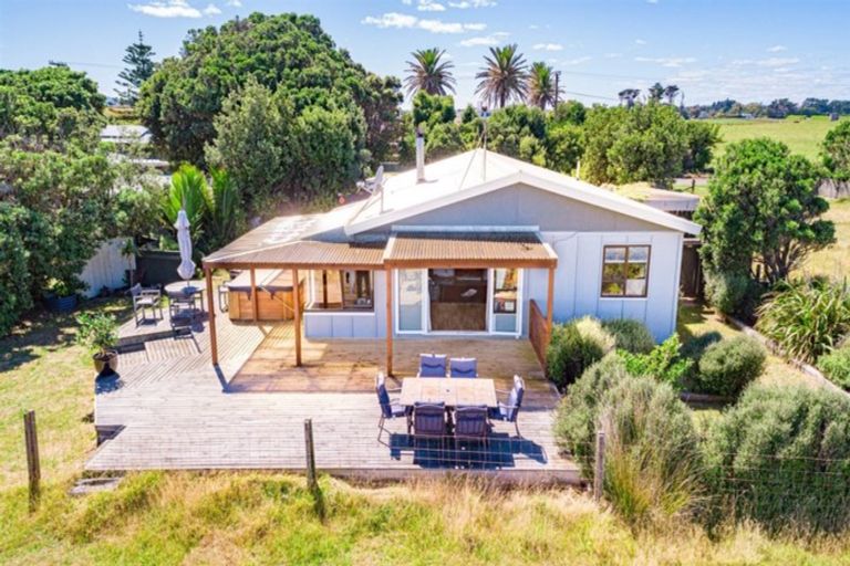 Photo of property in 97 Peat Avenue, Kai Iwi, Whanganui, 4574