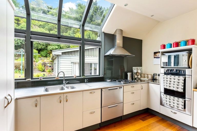 Photo of property in 72 Heretaunga Square, Silverstream, Upper Hutt, 5019