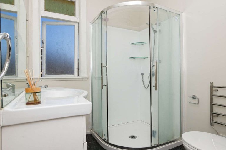 Photo of property in 21 Miro Street, Miramar, Wellington, 6022