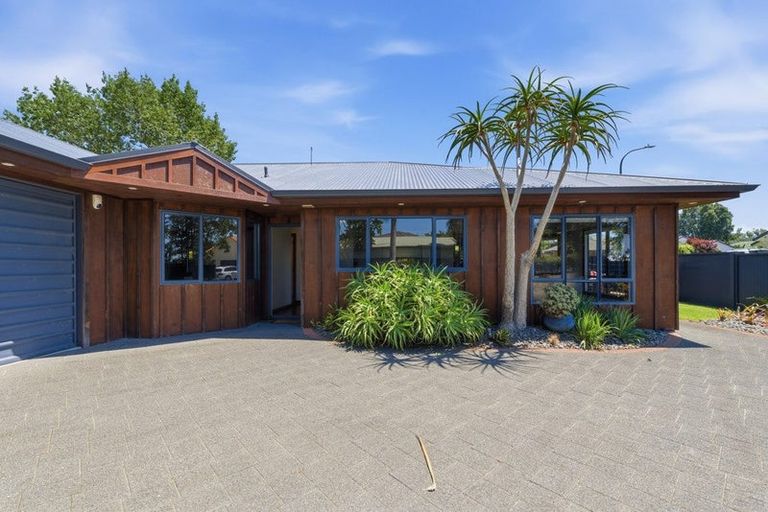 Photo of property in 19 Ranfurly Terrace, Pyes Pa, Tauranga, 3112