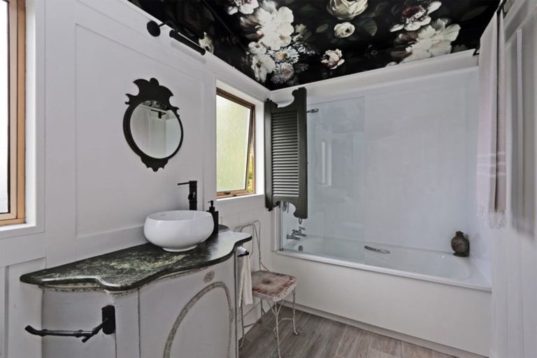 Photo of property in 2/205 Knight Street, Hastings, 4122