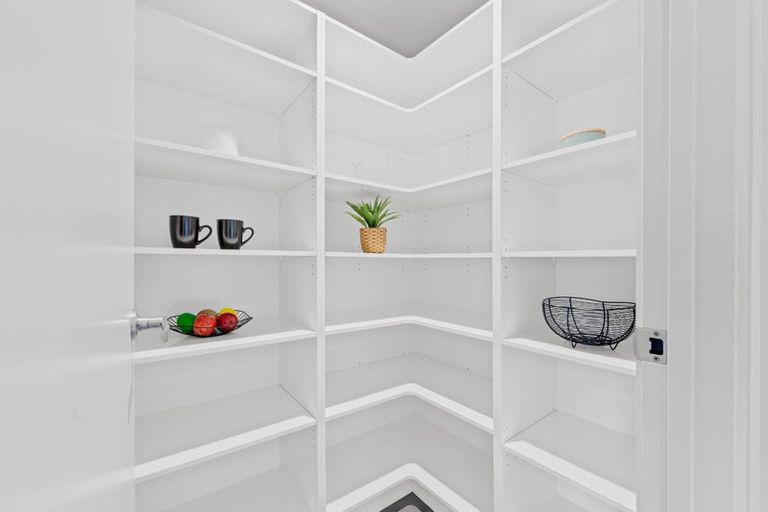 Photo of property in 19 Teatree Close, Huntington, Hamilton, 3210