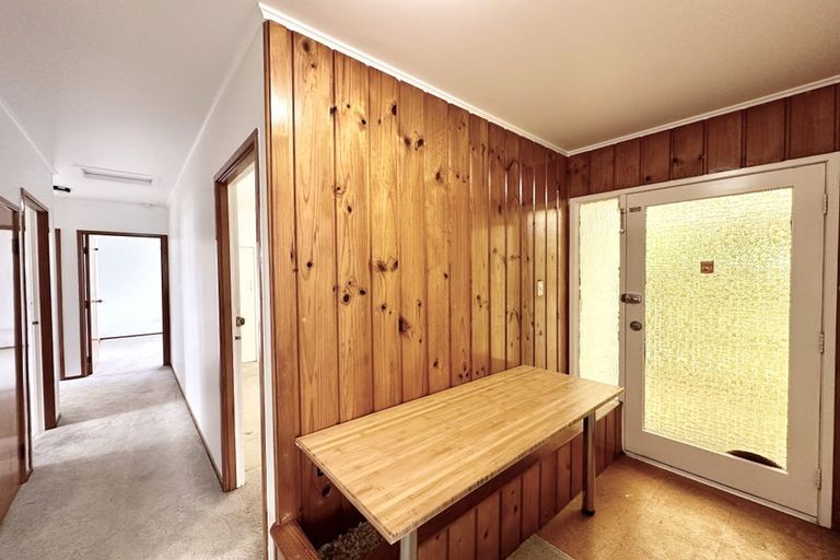 Photo of property in 32 Powrie Street, Glenfield, Auckland, 0629