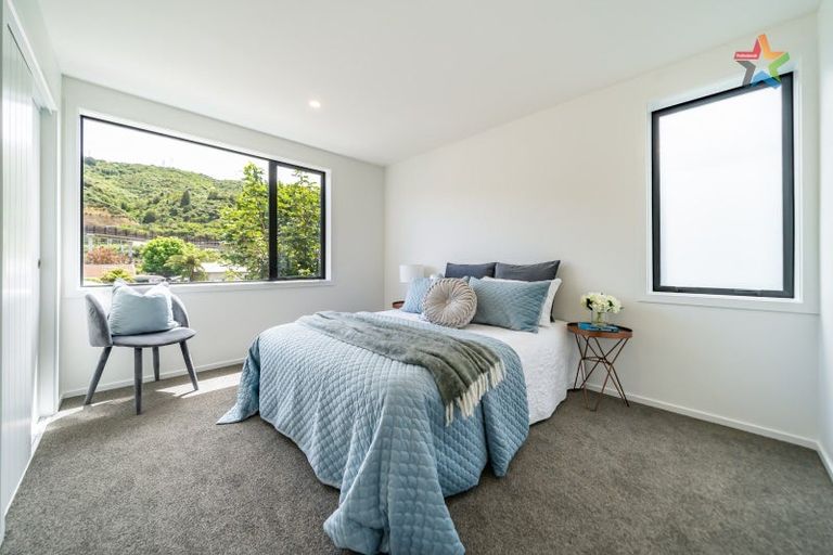 Photo of property in 10 Ford Road, Manor Park, Lower Hutt, 5019