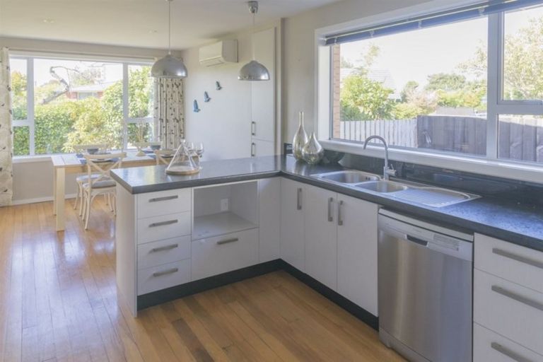 Photo of property in 5 Skye Place, Burnside, Christchurch, 8053