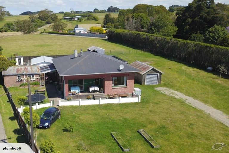 Photo of property in 1410 Devon Road, Brixton, Waitara, 4382