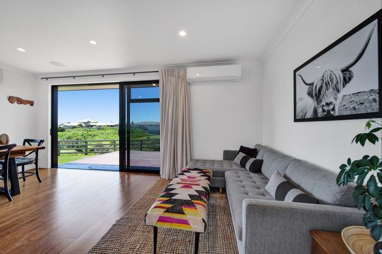 Photo of property in 46b Dillon Drive, Bell Block, New Plymouth, 4312