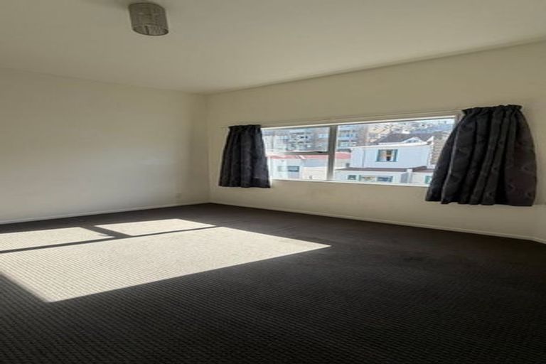 Photo of property in 5/27 Drummond Street, Mount Cook, Wellington, 6021