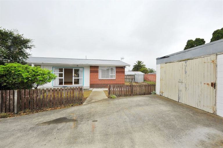 Photo of property in 132b Shortland Street, Aranui, Christchurch, 8061