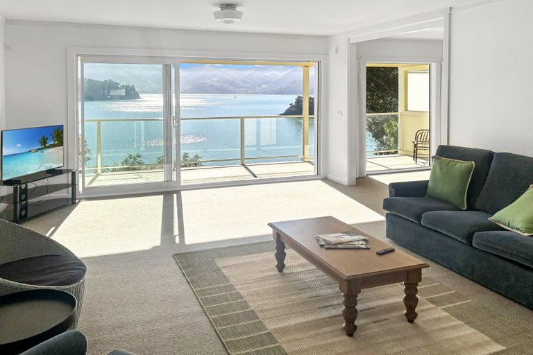 Photo of property in 9 Bayview Road, Charteris Bay, Lyttelton, 8971
