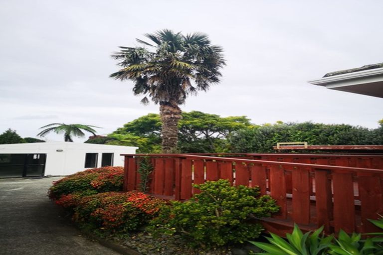 Photo of property in 125 East Tamaki Road, Papatoetoe, Auckland, 2025