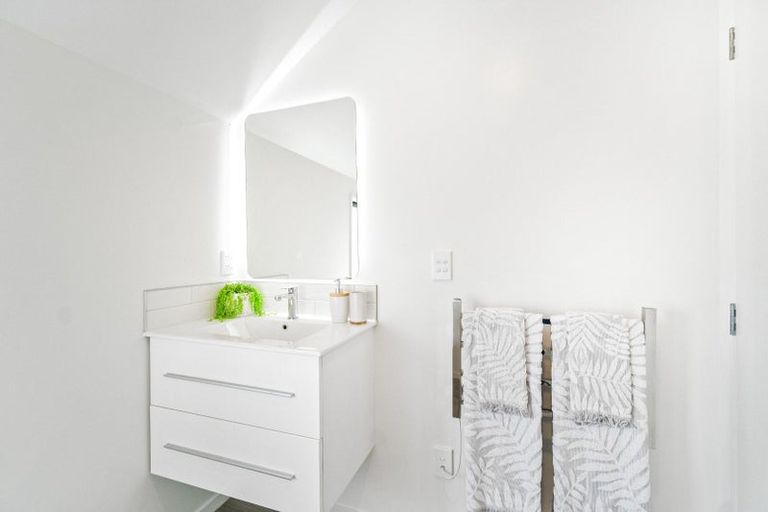 Photo of property in 4/75 Barbour Street, Waltham, Christchurch, 8011