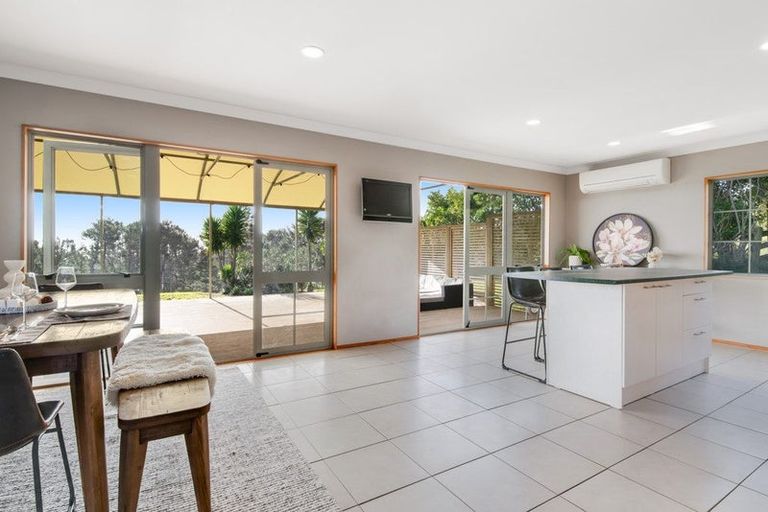 Photo of property in 236 Wishart Road, Helensville, 0875