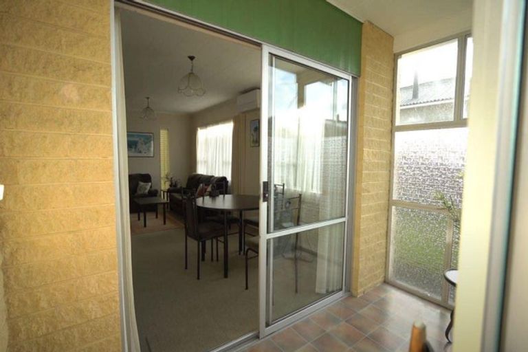 Photo of property in 3b Naumai Place, Spotswood, New Plymouth, 4310