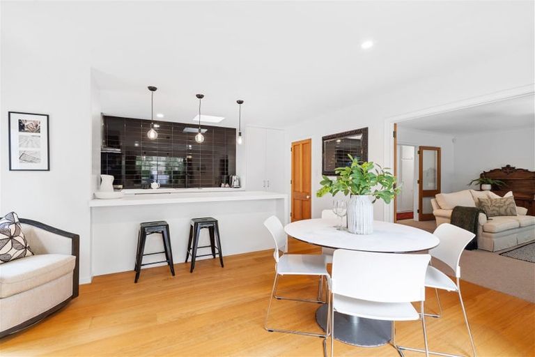 Photo of property in 1/33 Makora Street, Fendalton, Christchurch, 8041