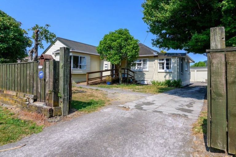 Photo of property in 5 Westlock Road, Koutu, Rotorua, 3010