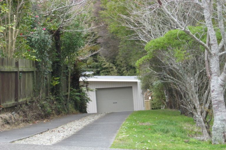 Photo of property in 1a Bromley Place, Westown, New Plymouth, 4310