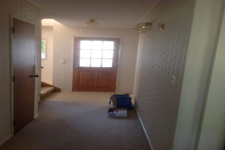 Photo of property in 85c Oxford Street, Tawa, Wellington, 5028