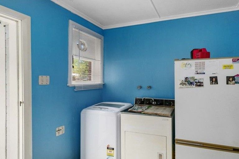 Photo of property in 286 Oxford Terrace, Avalon, Lower Hutt, 5011