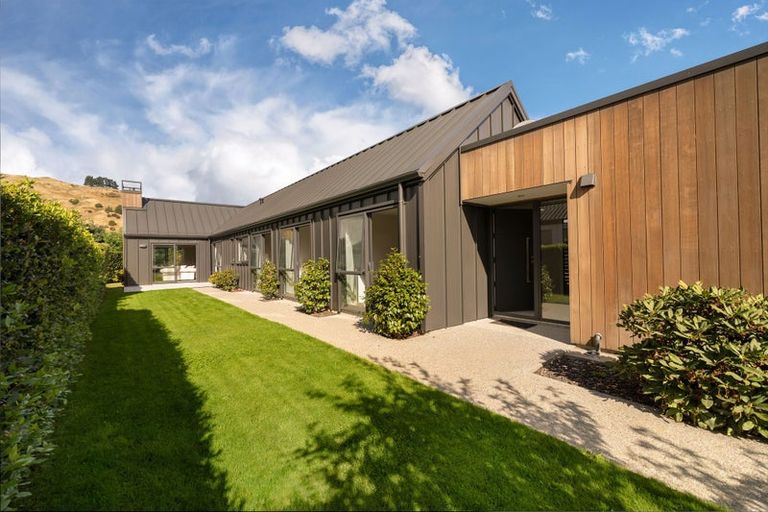 Photo of property in 47b Erskine Street, Lake Hayes, Queenstown, 9304