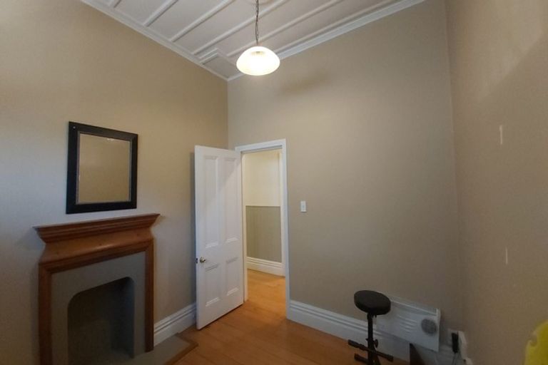 Photo of property in 31 Seafield View Road, Grafton, Auckland, 1023