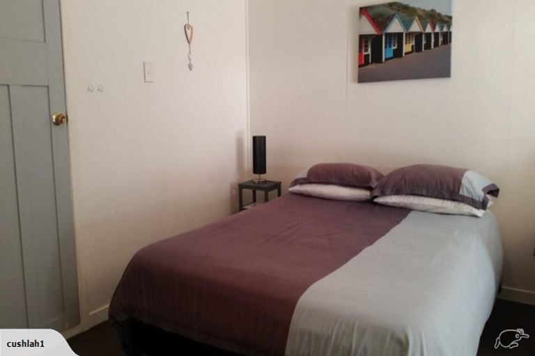 Photo of property in 23a Elizabeth Place, Ferndale, New Plymouth, 4310