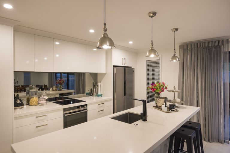 Photo of property in 5 Freedom Drive, Kelvin Grove, Palmerston North, 4414