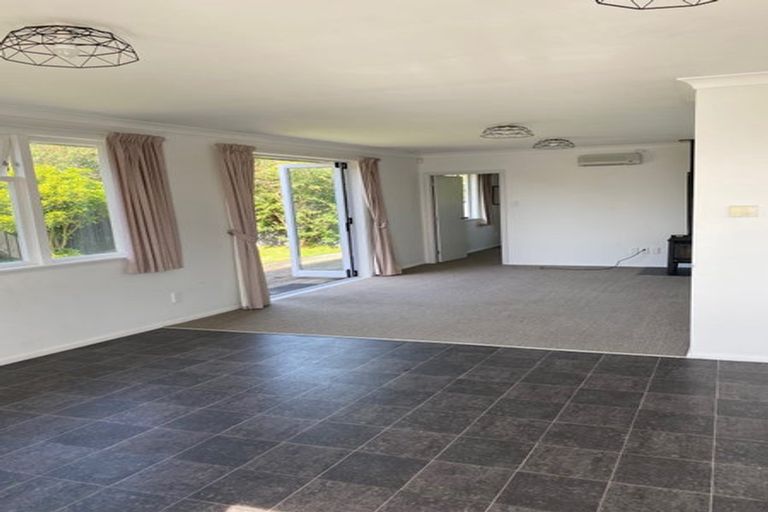 Photo of property in 12b Broadway Street, Martinborough, 5711