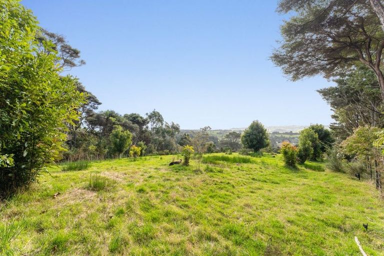 Photo of property in 219 School Road, Waimauku, 0881