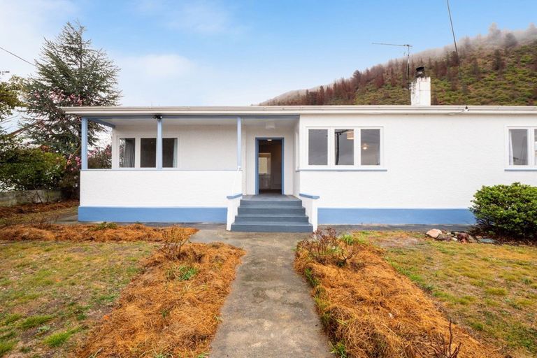 Photo of property in 45 Gordon Street, Kurow, 9435