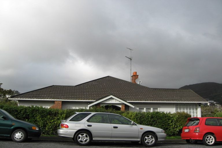 Photo of property in 2 Cooper Street, Karori, Wellington, 6012