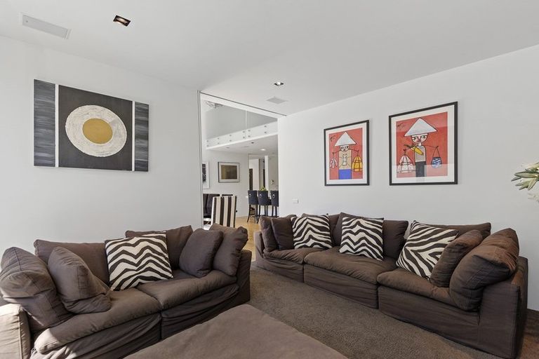 Photo of property in 57 Rossall Street, Merivale, Christchurch, 8014