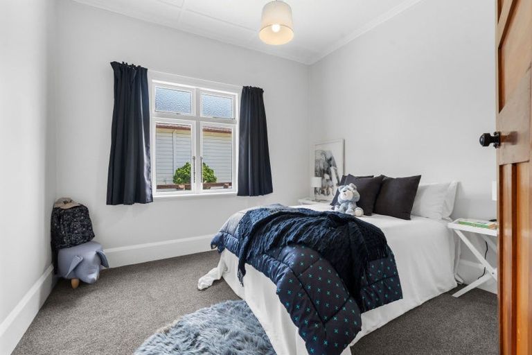 Photo of property in 15 Tararua Street, Masterton, 5810