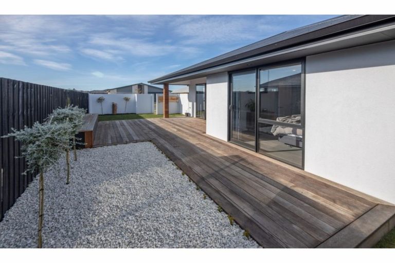 Photo of property in 12 Wandle Street, Marshland, Christchurch, 8083