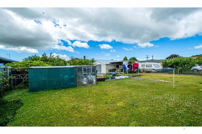 Photo of property in 52 Opie Street, Waimate, 7924