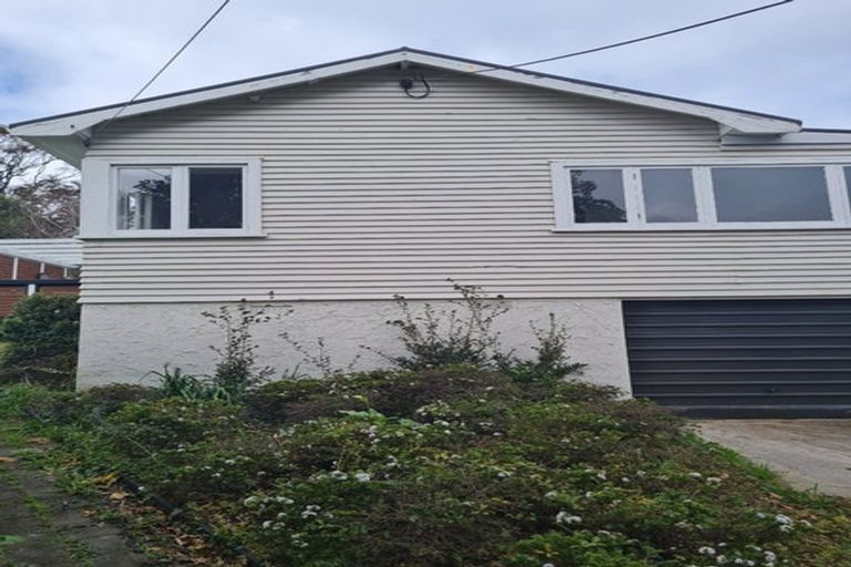 Photo of property in 911a Whangaparaoa Road, Manly, Whangaparaoa, 0930