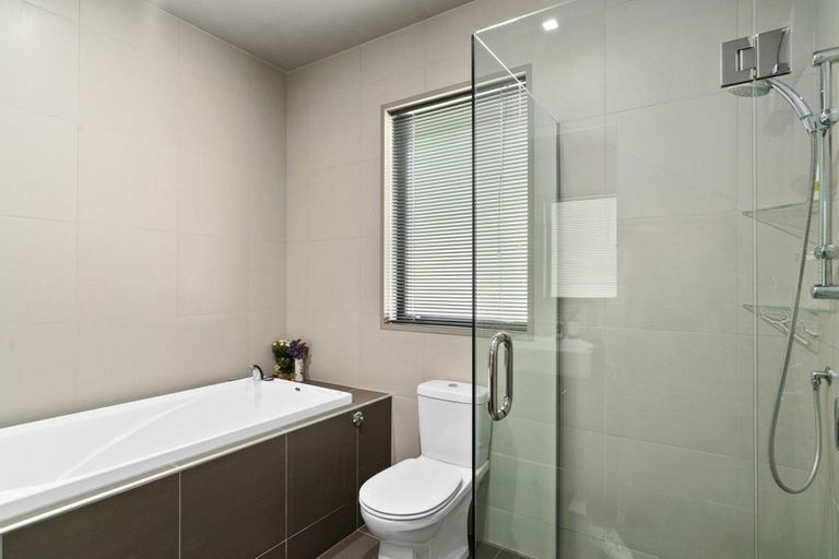 Photo of property in 8 Jackby Court, Jacks Point, Queenstown, 9371