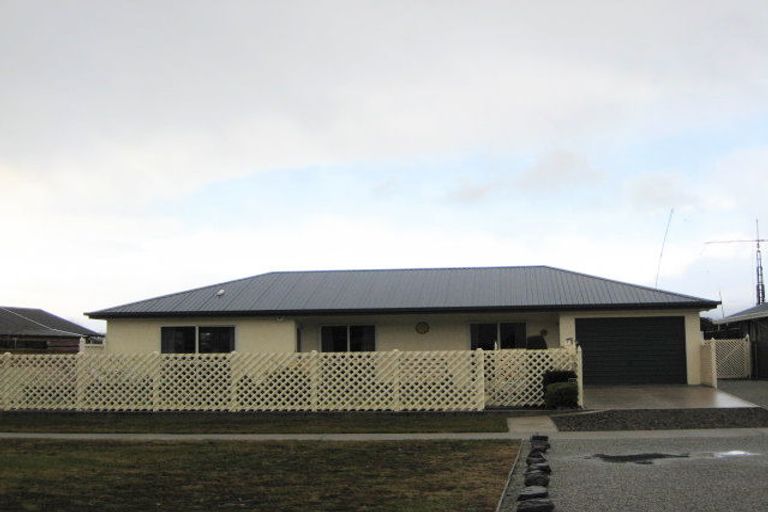 Photo of property in 145 Hazlett Street, Clyde, 9330