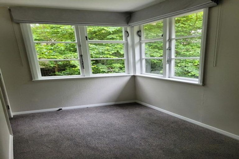 Photo of property in 47-47a Milton Road, Bluff Hill, Napier, 4110