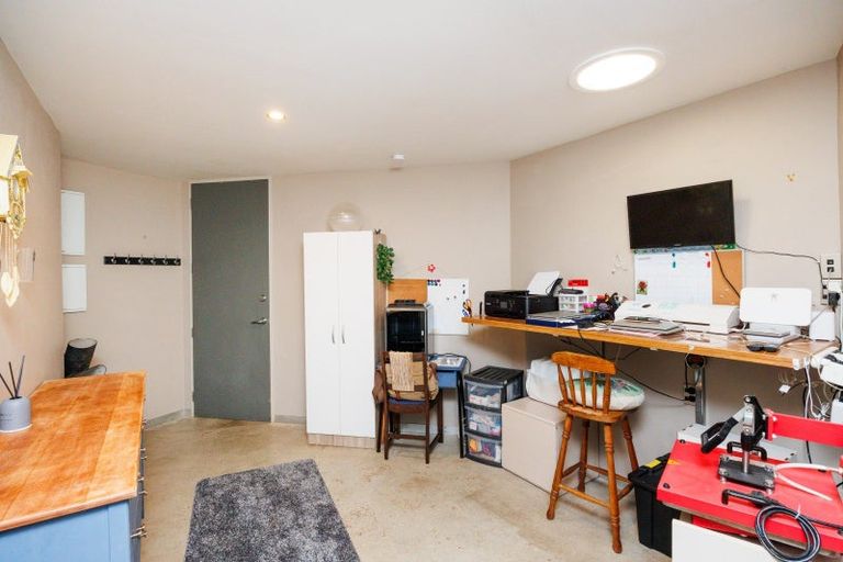 Photo of property in 631 Pahiatua Aokautere Road, Aokautere, Palmerston North, 4471
