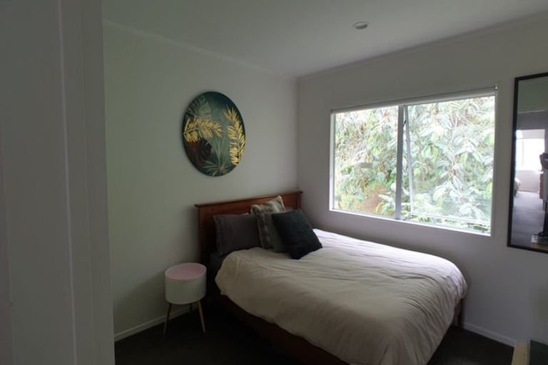 Photo of property in 12 Alice Place, Hillcrest, Auckland, 0627
