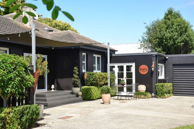 Photo of property in 27 Alfred Street, Fairfield, Hamilton, 3214