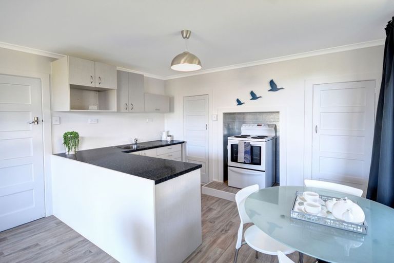 Photo of property in 6 Edward Street, Milton, 9220