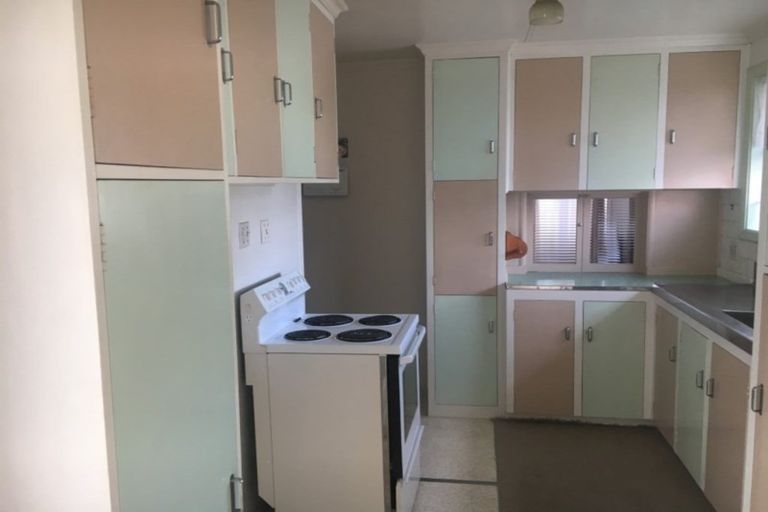 Photo of property in 11 Seaforth Grove, Greerton, Tauranga, 3112